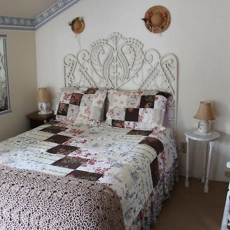 Sea Breeze Inn Hyannis Port Esterno foto