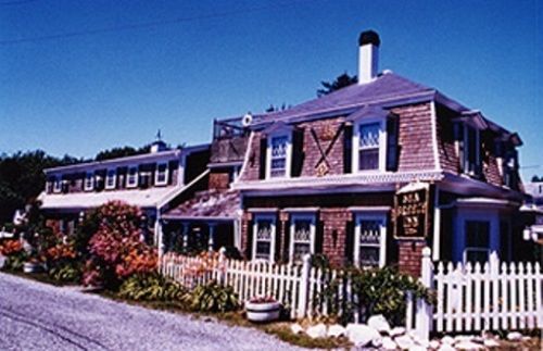 Sea Breeze Inn Hyannis Port Esterno foto